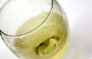 white wine damages tooth enamel